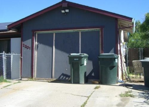 2301 Mortensen Ct, Elverta, CA 95626-9733