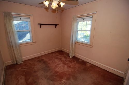 5012 Beloit Rd, Milwaukee WI 53214-5332 exterior