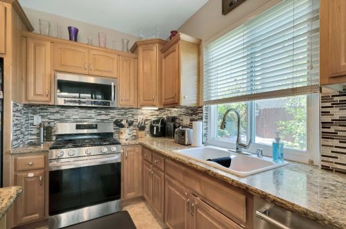 12217 Conservancy Way, Rancho Cordova CA  95742-7763 exterior