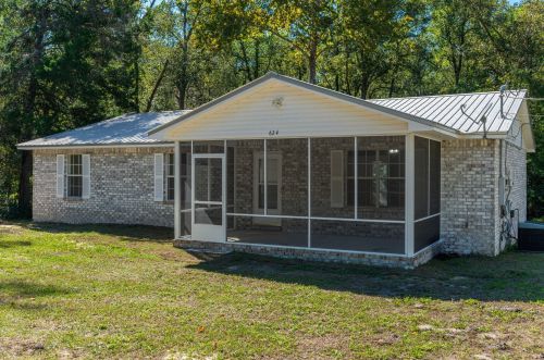 624 Hill St, Defuniak Springs FL  32435-5012 exterior