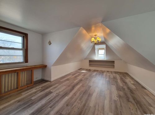 14-11 Cross Bay Blvd, Far Rockaway NY  exterior