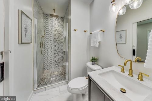 5619 2nd Pl, Washington DC  20011-2201 exterior