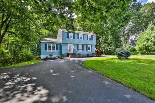 3 Trina Rd, Salem, NH 03079-2077