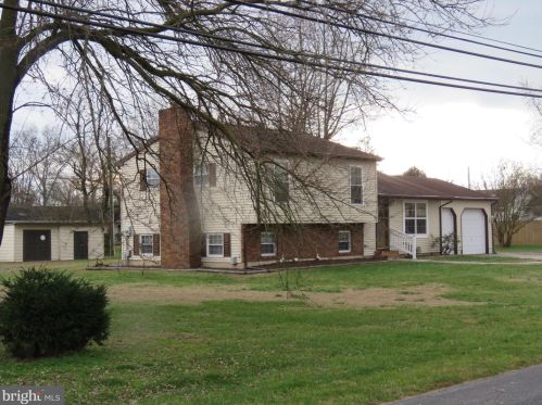 10976 Delaware Ave, Laurel, DE 19956-4401
