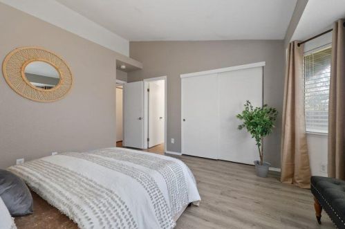 512 Silver Tree Ct, Rio Linda CA  95673-2247 exterior