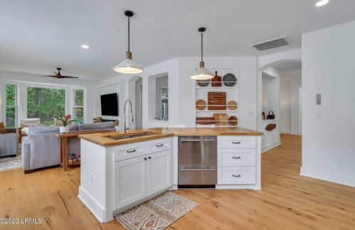 34 Chiffelle St, Bluffton SC  29909-4562 exterior