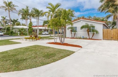 1111 15th Ave, Hollywood, FL 33020-3726