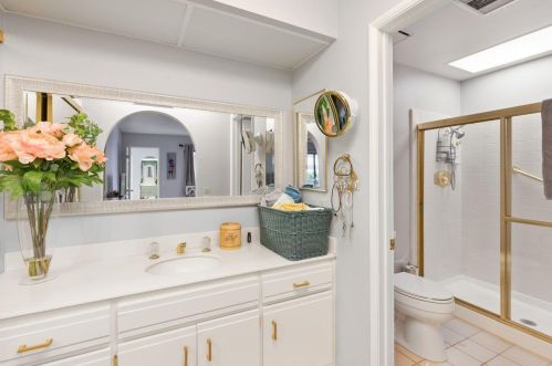 48127 Calle Seranas, La Quinta CA  92253-2205 exterior