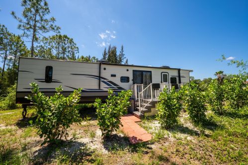 6398 183rd Trl, Town Of Loxahatchee Groves, FL 33470-2109