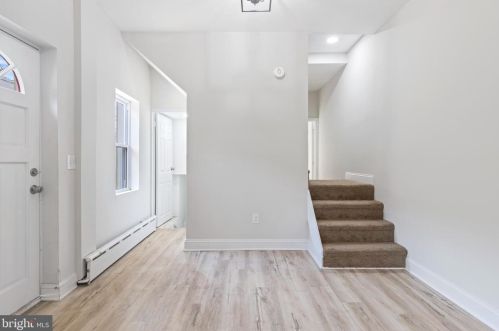 723 Market St, Gloucester NJ  08030-1540 exterior