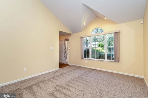 142 Split Rock Rd, Browns Mills NJ  08015-6542 exterior