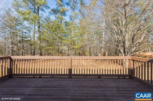 543 Jefferson Dr, Bybee VA  22963-3212 exterior