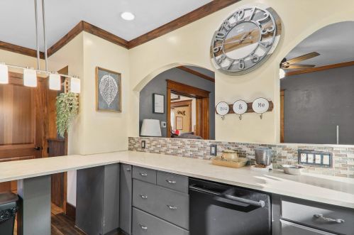 410 Beaver St, Beaver Dam WI  53916-1622 exterior