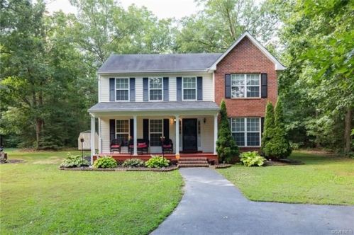 17030 Courtney Rd, Mangohick VA  23069-2117 exterior