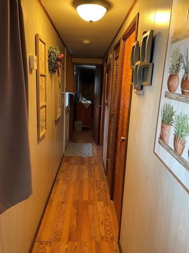 5 Krzak Rd, North Kingstown RI  02852 exterior