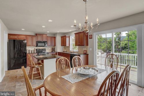 109 Landover Ct, West Enola PA  17025 exterior