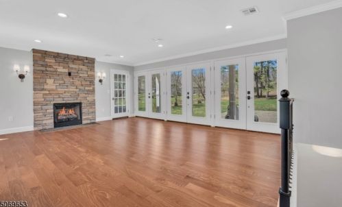 52 Reinman Rd, Warren NJ  07059-5102 exterior