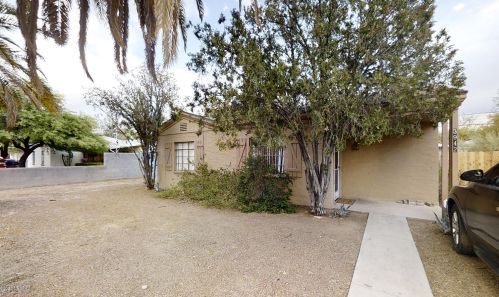 3942 Louis Ln, Tucson, AZ 85712-3311