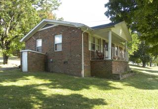 222 Big Springs Rd, Drakesboro, KY 42337-2007