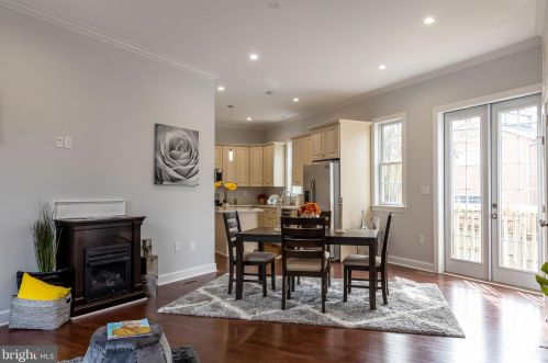 2770 Winchester Way, Falls Church, VA 22042-2037