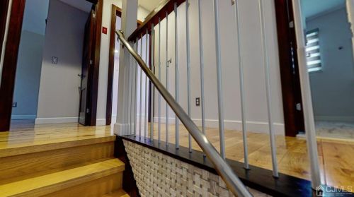 33 Berkshire Rd, Old Bridge NJ  08857-1601 exterior