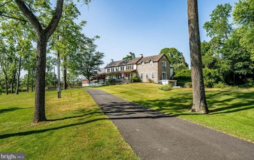 2564 Skippack Pike, Lansdale PA exterior