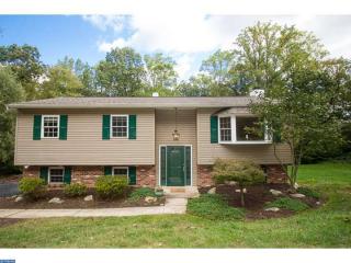 119 Ridgewood Cir, Downingtown, PA 19335-1354