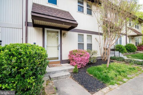 5504 Crossrail Ct, Springfield, VA 22015-1809
