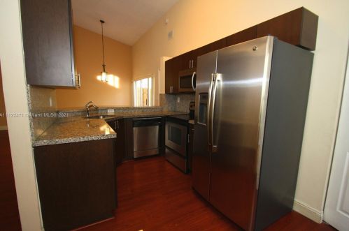 22235 100th Ave, Miami, FL 33190-1545