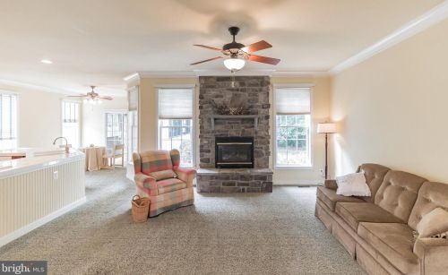 36 Brookstone Dr, Fredericksburg, VA 22405-2794