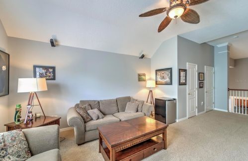 413 Islebay Dr, Ruskin FL  33572-3332 exterior