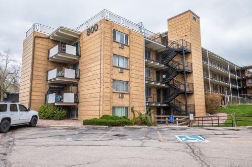 800 Belleview Ave, Englewood CO 80110-6458 exterior