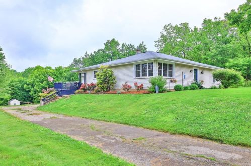 11039 Bond Rd, New Haven, OH 45030-8933