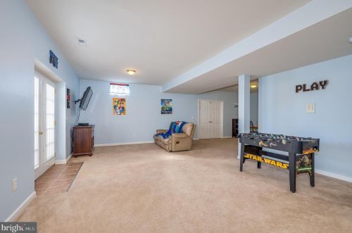 786 Spruce Hill Way, Charles Town WV  25414-4486 exterior