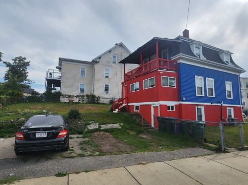 261 Chatham St, Lynn MA  01902-2102 exterior