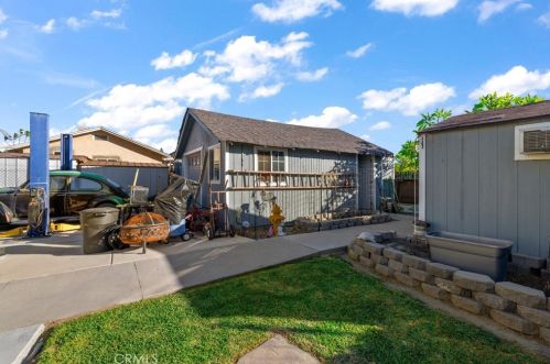 625 8th St, San Bernardino CA  92410-2916 exterior