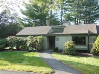 652 Heritage Vlg, Southbury, CT 06488-1557
