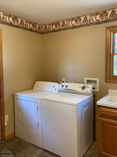 15248 309 Ave, Princeton MN 55371-4601 exterior