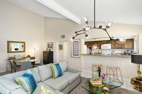 35054 Mission Hills Dr, Rancho Mirage CA  92270-1323 exterior