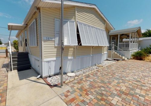 3879 Cardinal Cir, Bonita Springs FL  34134-4186 exterior