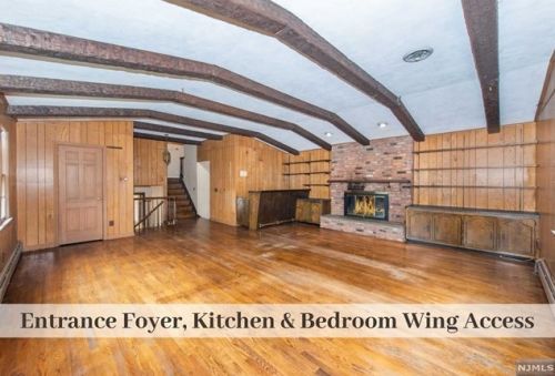 170 Lowell Rd, Ridgewood NJ  07452-1234 exterior