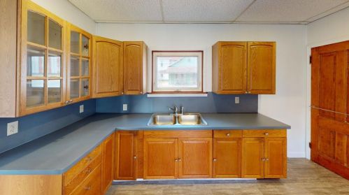 820 Columbus Ave, Bellefontaine OH  43311-1122 exterior