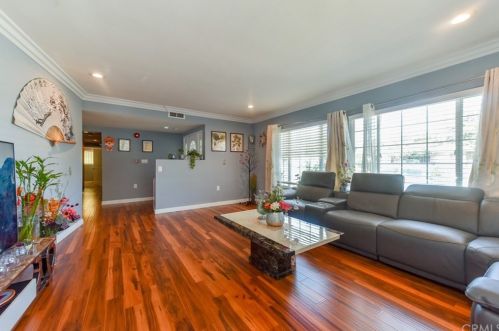 717 Midsite Ave, Covina CA  91723-3332 exterior