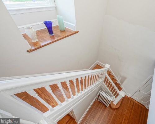 404 Maple Ave, Camden NJ  08109-2021 exterior