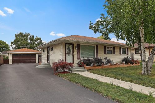 5714 67th St, Kenosha, WI 53142-1509