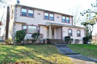 400 Boulder St, Hauppauge, NY 11779-5108