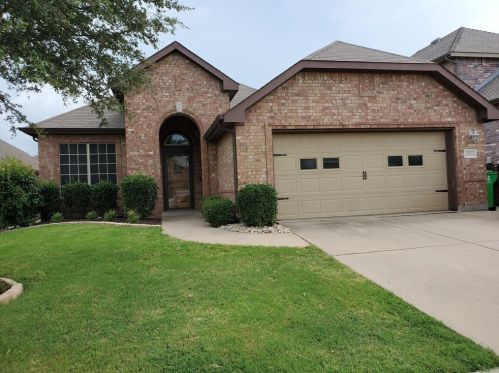 1516 Cockatiel Dr, Oak Point TX  75068-8564 exterior