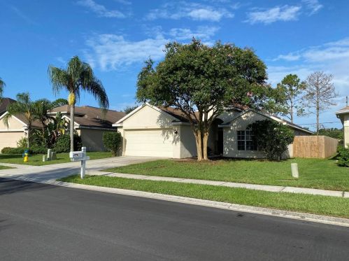 3307 Coconut Grove Rd, Land O Lakes, FL 34639-6734