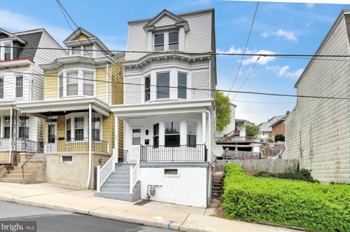 326 Jackson St, Primrose PA  17901-3632 exterior