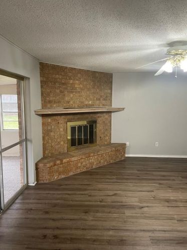 608 Lewis Dr, Hurst TX  76054-3126 exterior